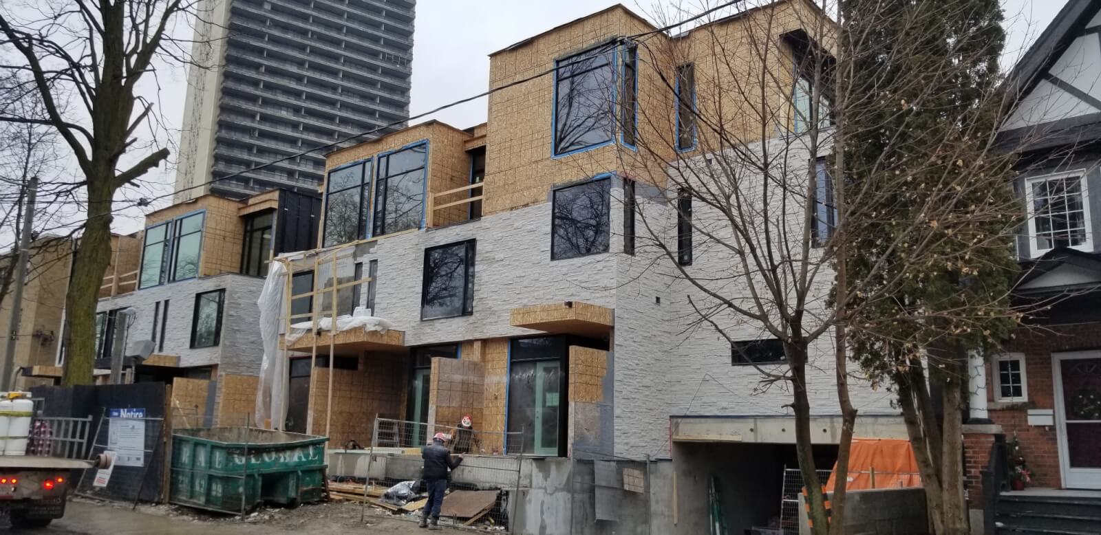 117129 Roselawn Avenue, Toronto 59 Project Management Inc.